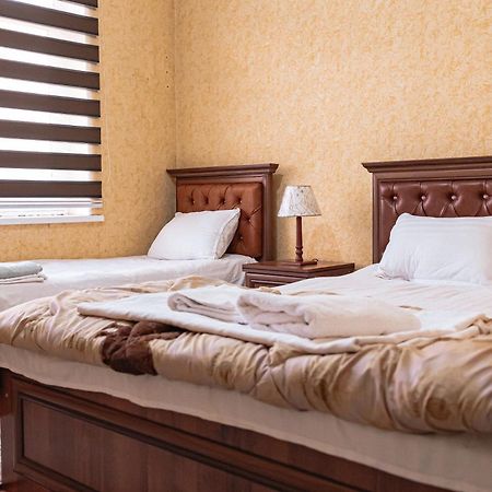 Major Guest House Fergana Exterior photo