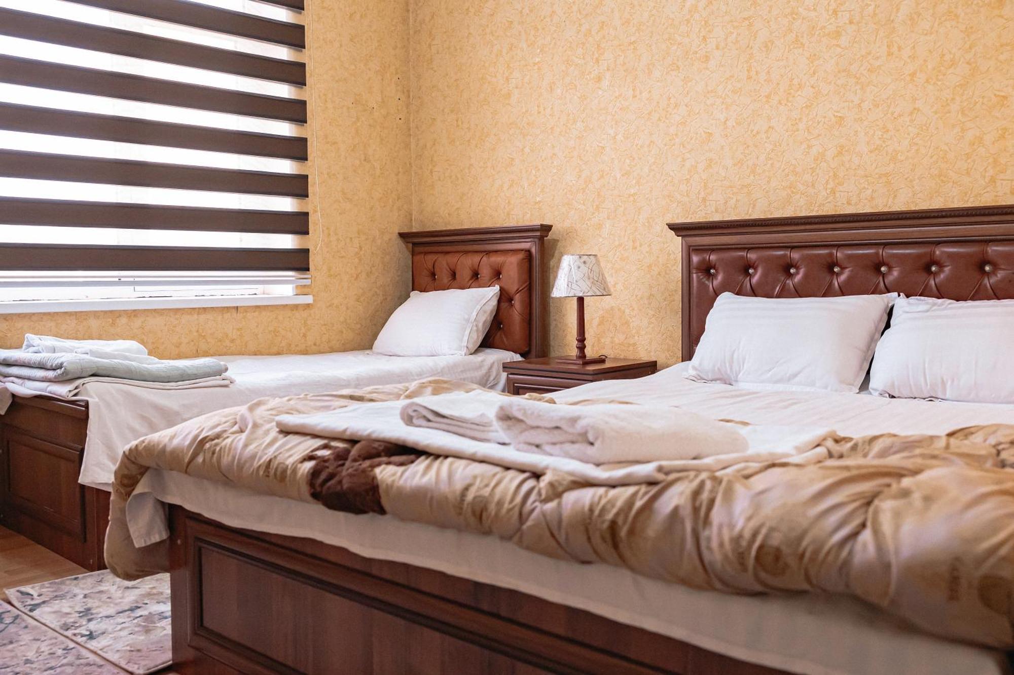 Major Guest House Fergana Exterior photo